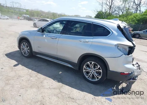 2017 BMW X1 xDrive28I z USA, uszkodzony, nr VIN WBXHT3Z34H4A56803